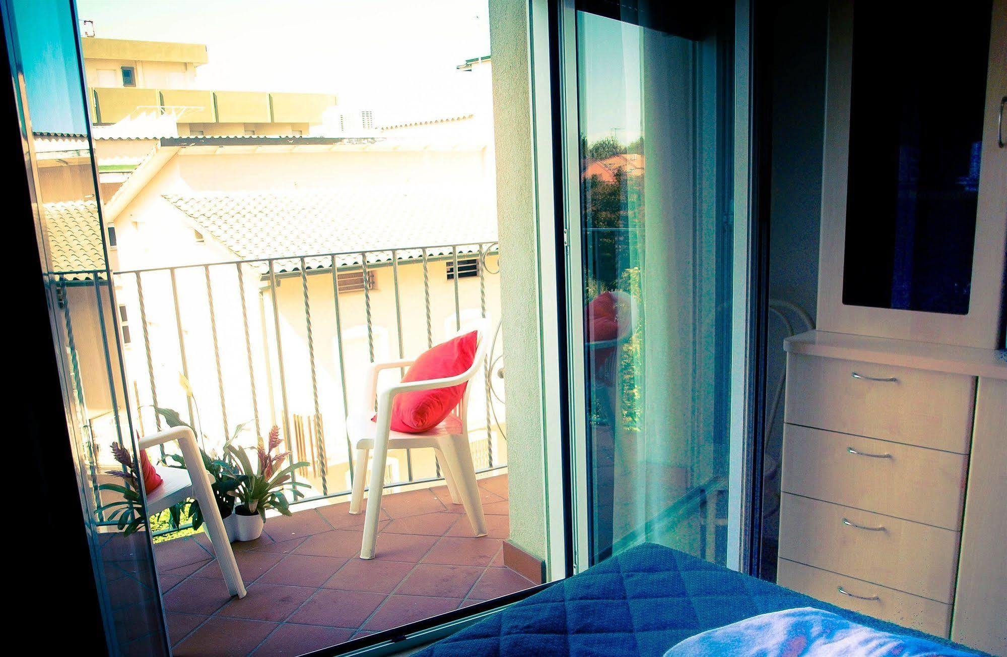 Residence Mediterraneo Rimini Exteriér fotografie